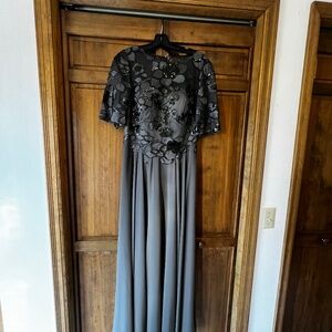 Mother of the bride/groom dress